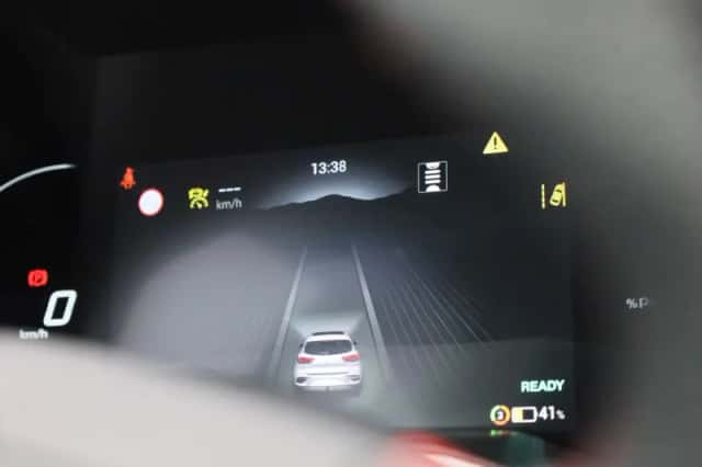 MG ZS EV (2023) thumbnail 28