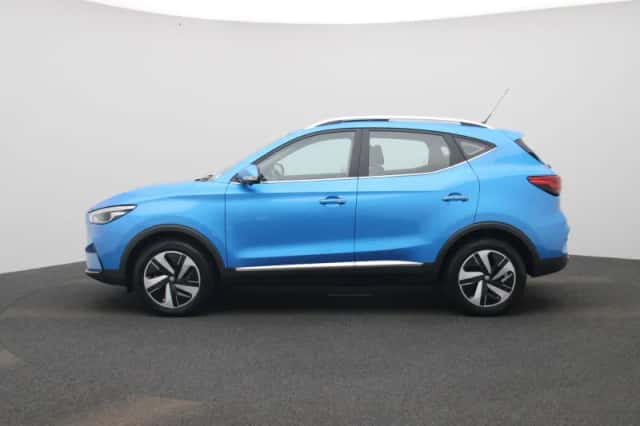 MG ZS EV (2023) thumbnail 4