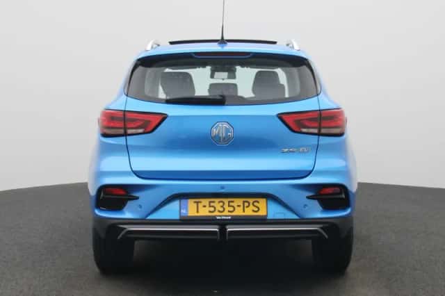 MG ZS EV (2023) thumbnail 5