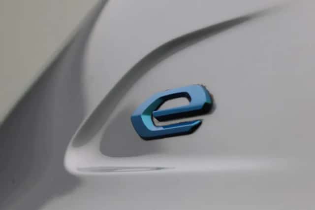 Peugeot e-208 (2023) thumbnail 31