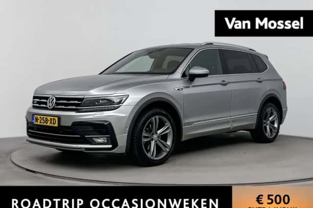 Volkswagen Tiguan (2022) thumbnail 1
