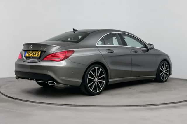 Mercedes-Benz CLA-Klasse (2016) thumbnail 4