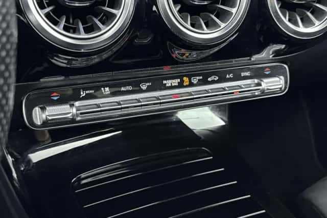 Mercedes-Benz CLA-Klasse (2021) thumbnail 25