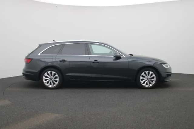 Audi A4 (2024) thumbnail 6