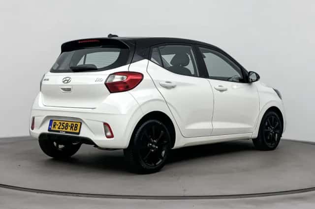 Hyundai i10 (2022) thumbnail 4