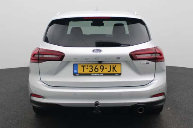 Ford Focus (2023) thumbnail 5