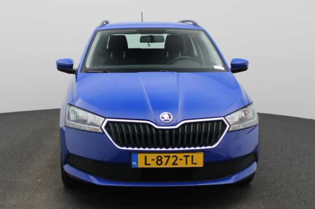 Škoda Fabia (2021) thumbnail 3