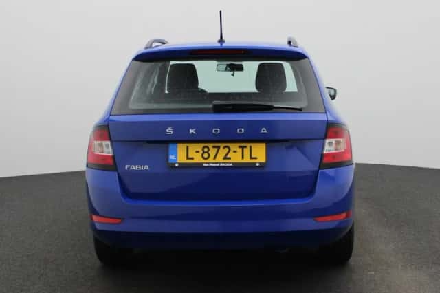 Škoda Fabia (2021) thumbnail 5