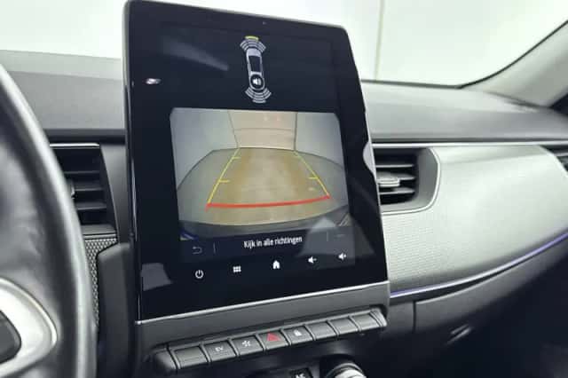 Renault Arkana (2022) thumbnail 11
