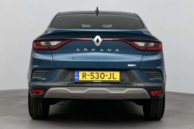 Renault Arkana (2022) thumbnail 3
