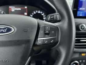 Ford Focus thumbnail 15