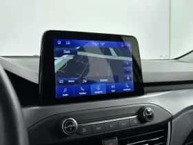 Ford Focus thumbnail 18