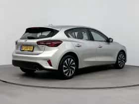 Ford Focus thumbnail 4