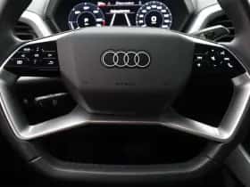 Audi Q4 e-tron thumbnail 16