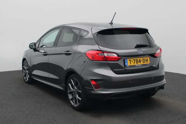 Ford Fiesta (2023) thumbnail 2