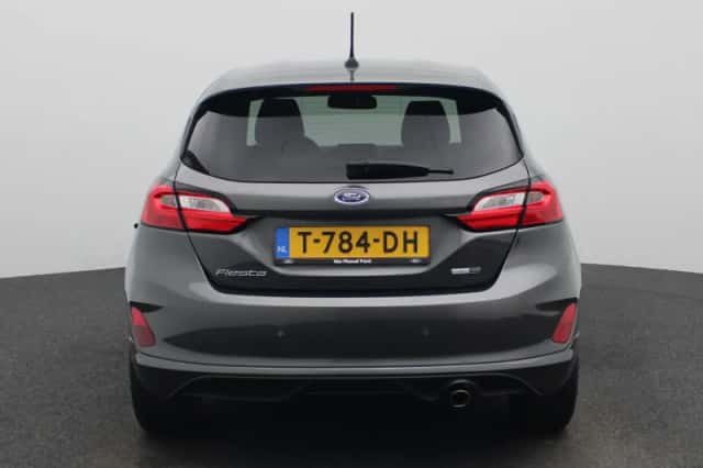 Ford Fiesta (2023) thumbnail 5