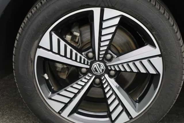 MG ZS EV (2020) thumbnail 13