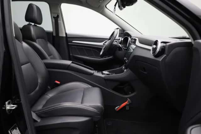 MG ZS EV (2020) thumbnail 33
