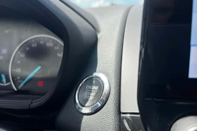 Ford EcoSport (2023) thumbnail 12