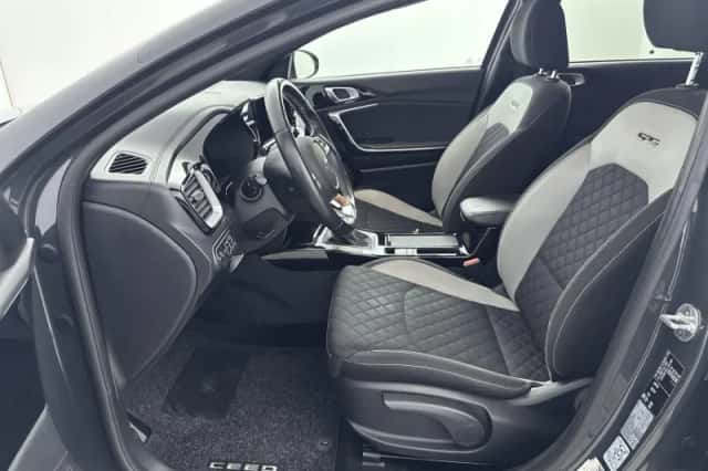 Kia Proceed (2021) thumbnail 20