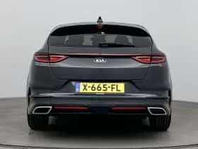 Kia Proceed thumbnail 3