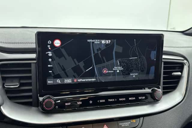 Kia Proceed (2021) thumbnail 6