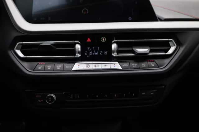 BMW 1-Serie (2022) thumbnail 17