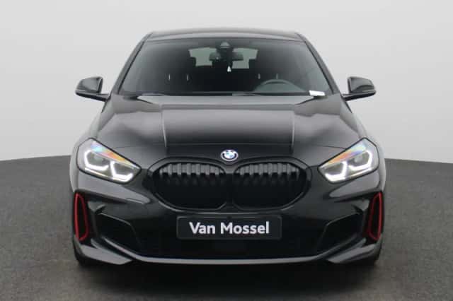 BMW 1-Serie (2022) thumbnail 3