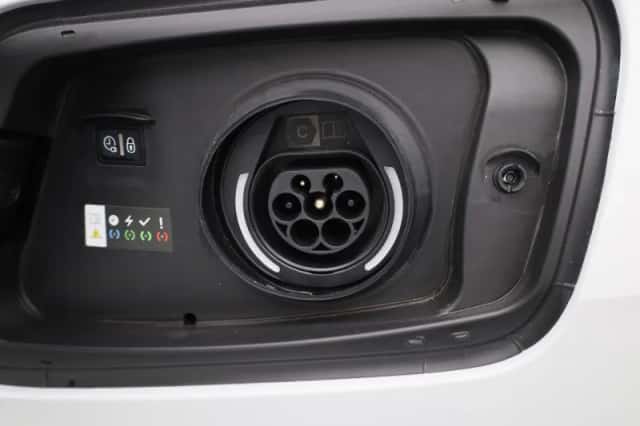 Opel Astra (2022) thumbnail 13