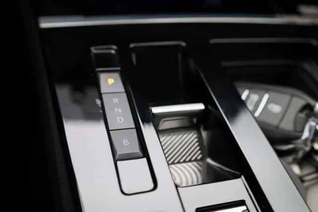 Opel Astra (2022) thumbnail 23