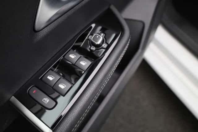 Opel Astra (2022) thumbnail 26