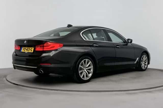 BMW 5-Serie (2017) thumbnail 4