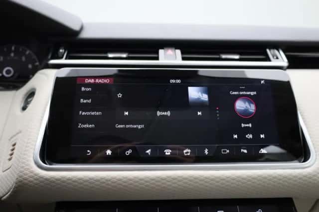 Land Rover Range Rover Velar (2020) thumbnail 22