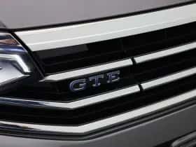 Volkswagen Passat thumbnail 35