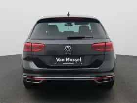 Volkswagen Passat thumbnail 5