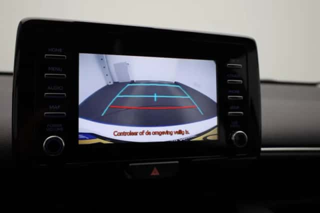 Toyota Yaris (2022) thumbnail 24