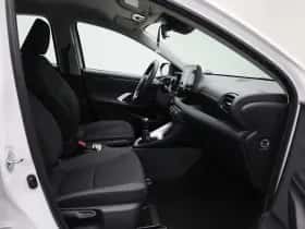 Toyota Yaris thumbnail 30