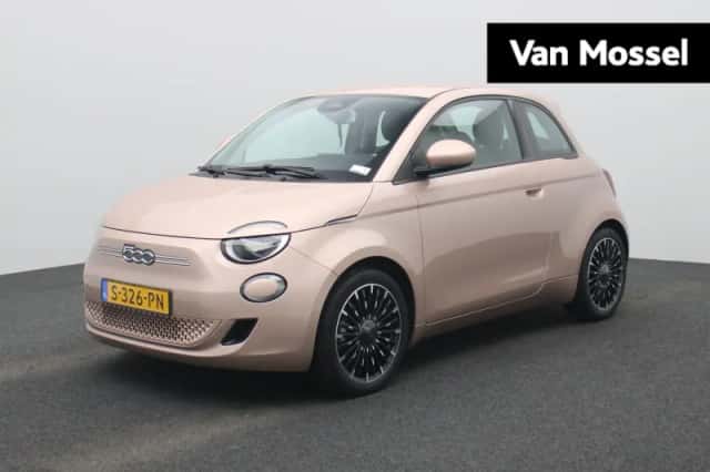 Fiat 500 (2023) thumbnail 1