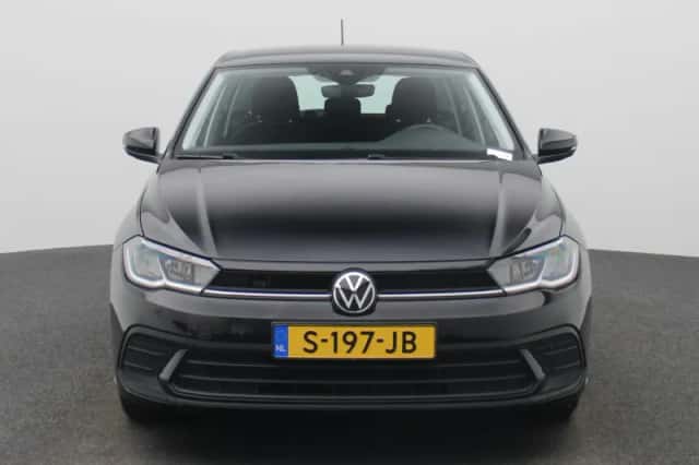 Volkswagen Polo (2023) thumbnail 3