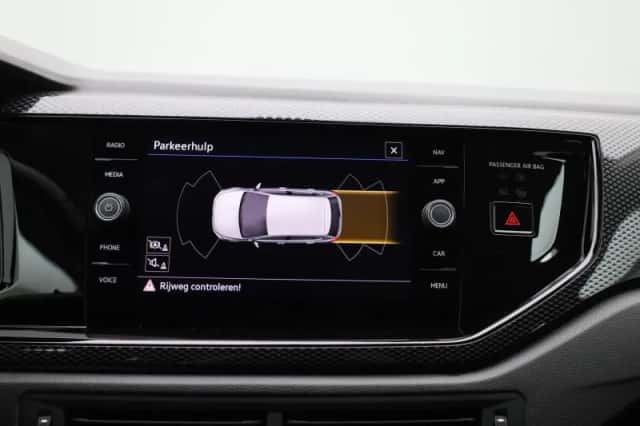 Volkswagen Polo (2023) thumbnail 30