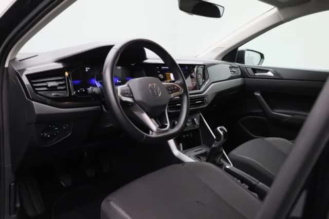 Volkswagen Polo (2023) thumbnail 31