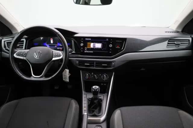 Volkswagen Polo (2023) thumbnail 35