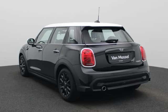 MINI Countryman (2023) thumbnail 2
