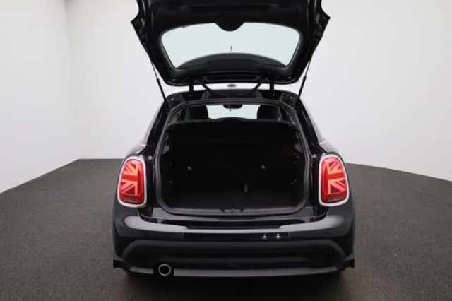 MINI Countryman (2023) thumbnail 11