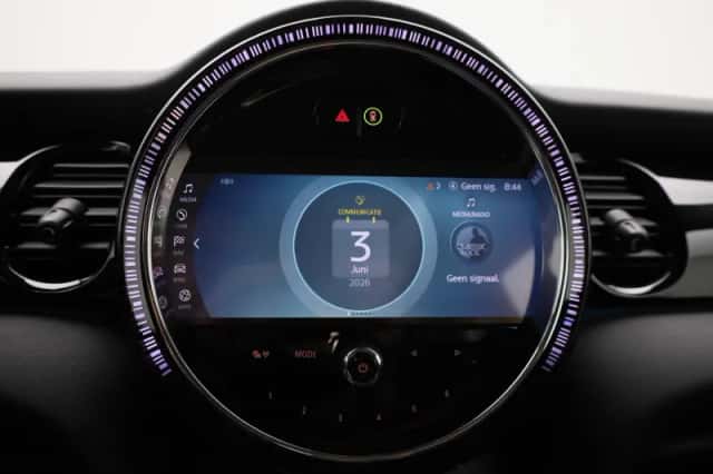 MINI Countryman (2023) thumbnail 14