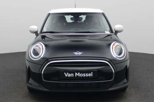 MINI Countryman (2023) thumbnail 3