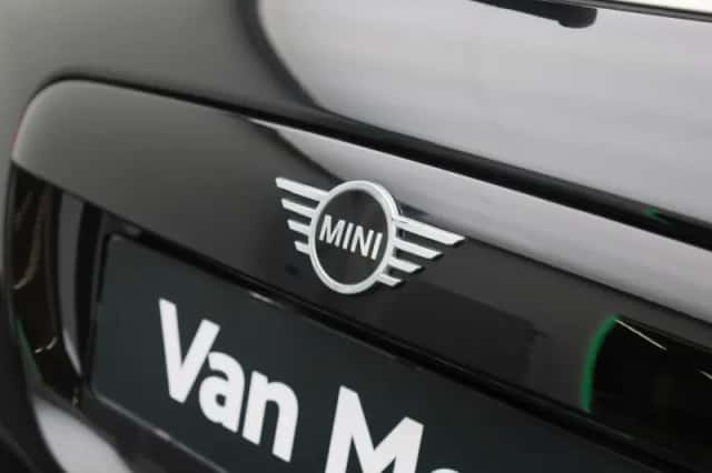 MINI Countryman (2023) thumbnail 35