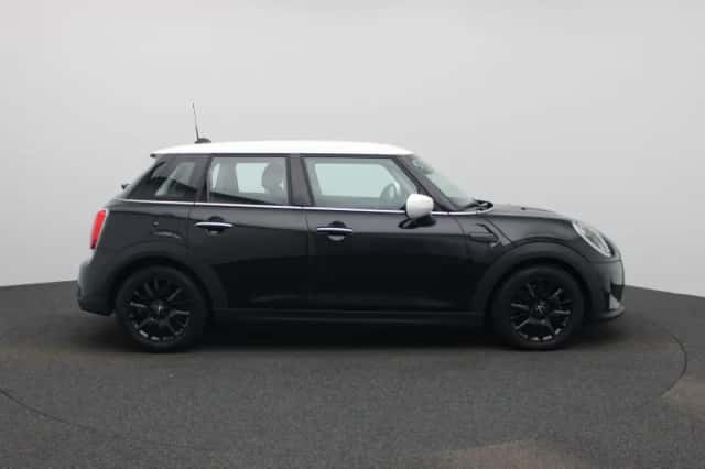 MINI Countryman (2023) thumbnail 6