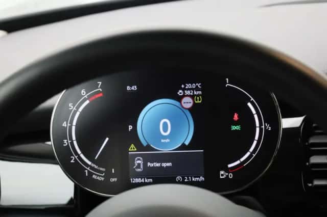 MINI Countryman (2023) thumbnail 8