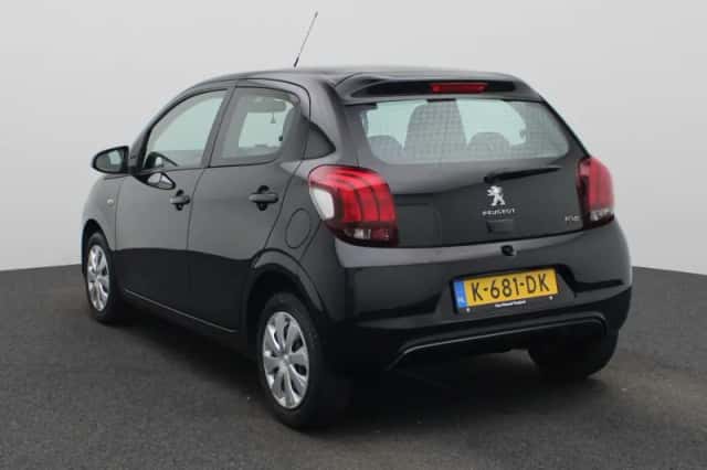 Peugeot 108 (2021) thumbnail 2